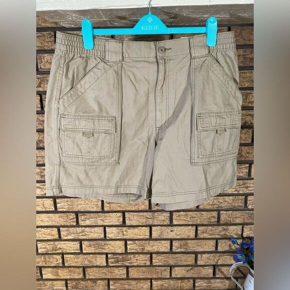 Two St. John’s bay shorts new with tags - Picture 1 of 11